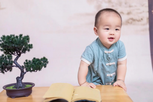 来宾怀孕初期感觉嗓子眼堵